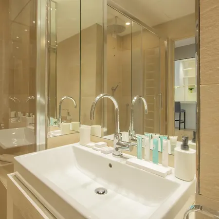 Sweett- Piazza Affari Apartment Milan Room photo